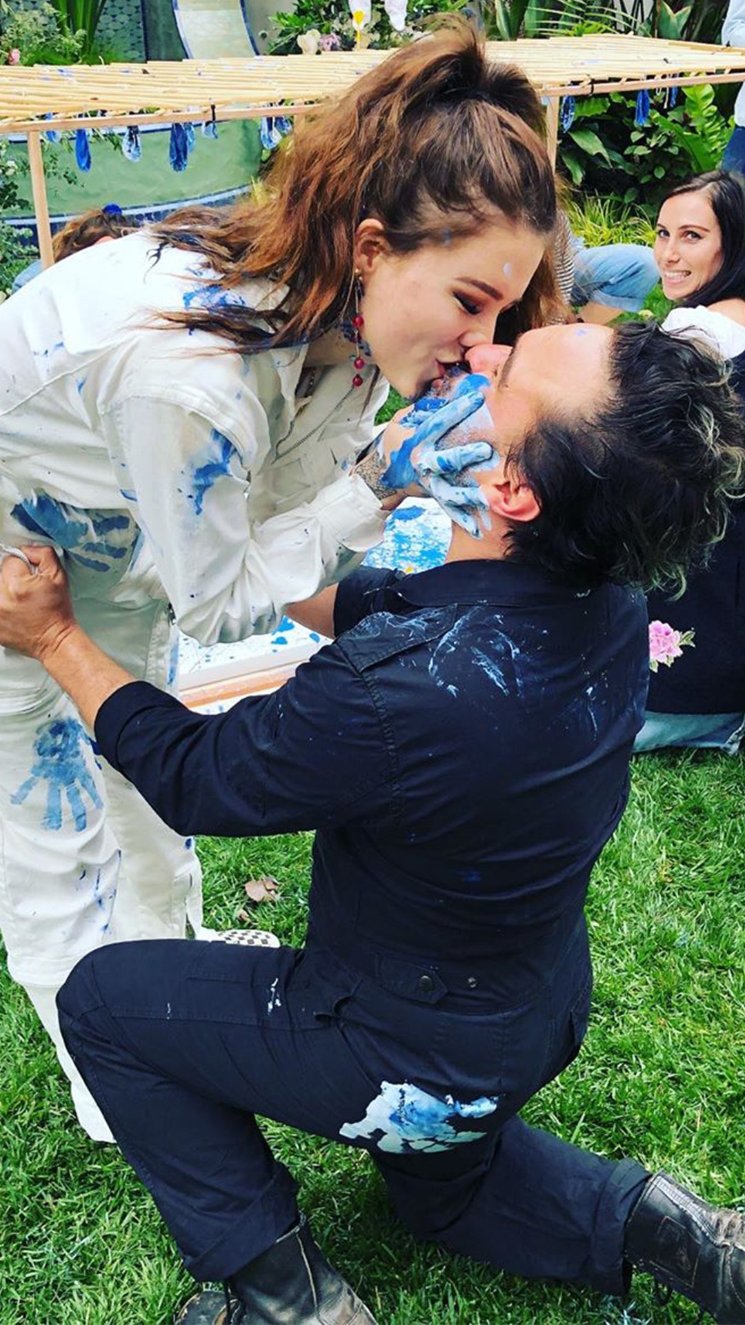 Johnny Galecki, Alaina Meyers, Baby Gender Reveal