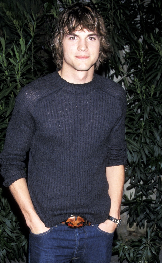 Ashton Kutcher, 2001