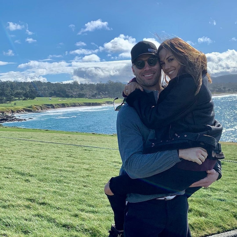 Jana Kramer, Mike Caussin