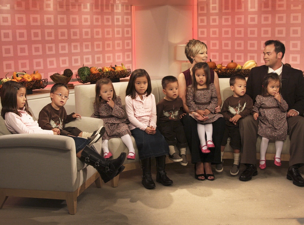 ดูว่าลูกทั้ง 8 คนของ Jon & Kate Gosselin เติบโตขึ้นตลอดหลายปีที่ผ่านมาอย่างไร