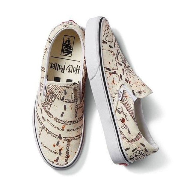 Vans slip on store x harry potter