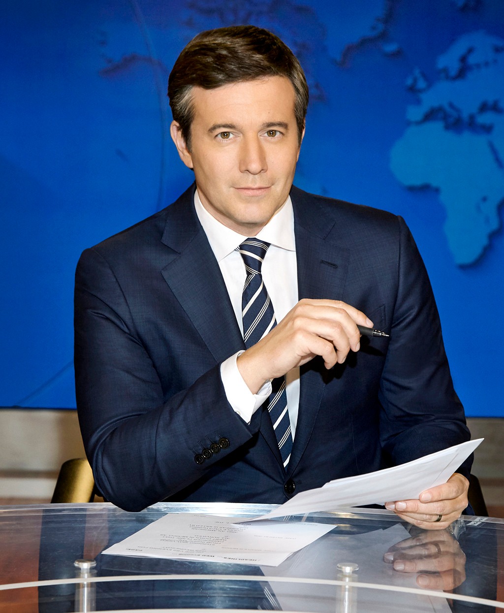 Jeff Glor, CBS EVENING NEWS