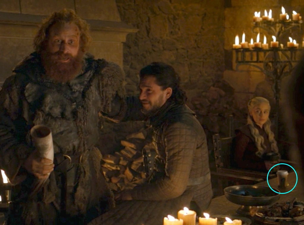 Hbo Tira Copo Do Starbucks Em Cena De Game Of Thrones E Online Brasil Hbo Tira Copo Do Starbucks Em Cena De Game Of Thrones E Online Brasil