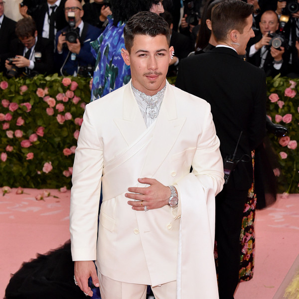 Nick Jonas y su personificación de Game of Thrones que sacudió la Met