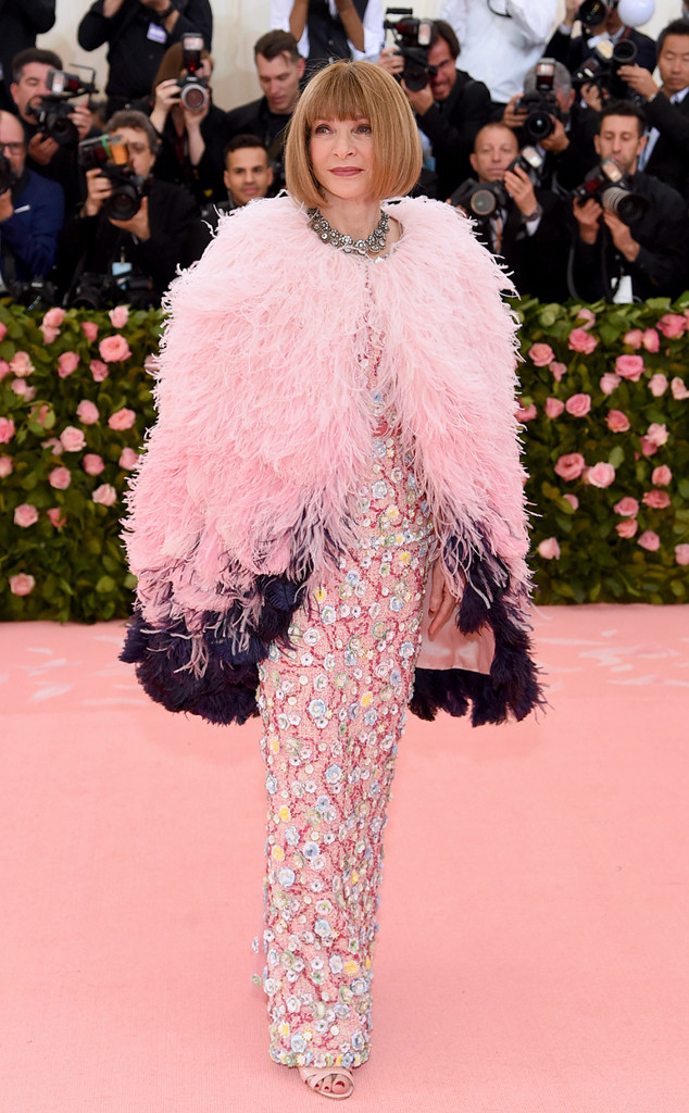 Rihanna Officially Crowns Anna Wintour as "Best Dressed" at the 2019 Met Gala