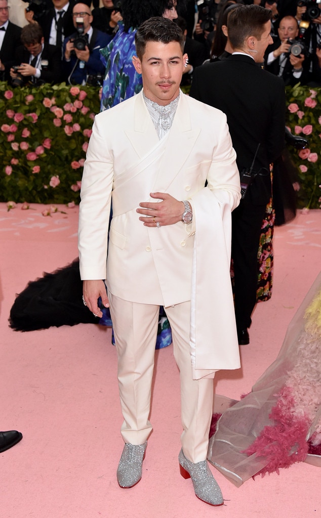 Nick Jonas from Alfombra roja de la MET Gala 2019 E! News