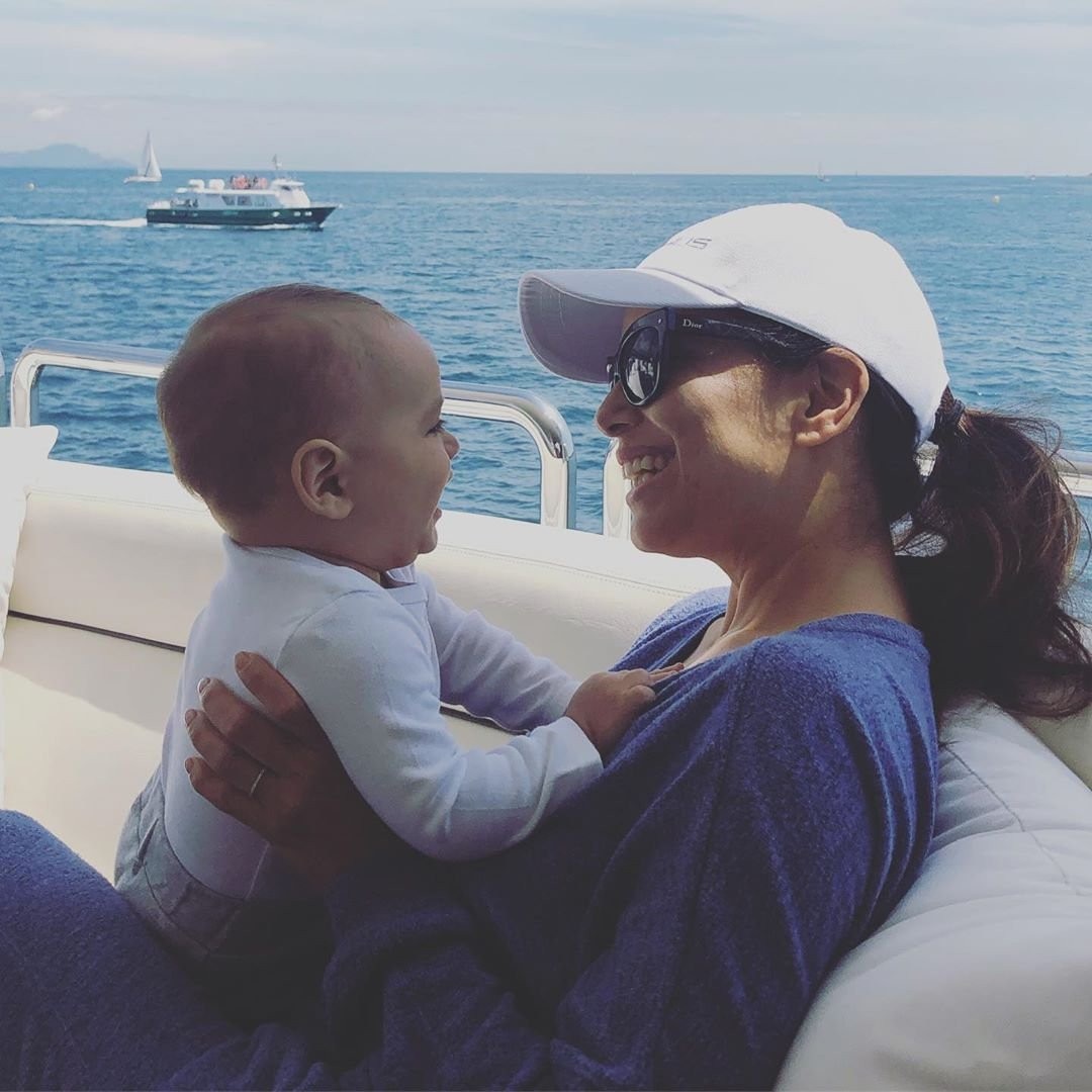 Eva Longoria conta que ela e sua família se mudaram da América