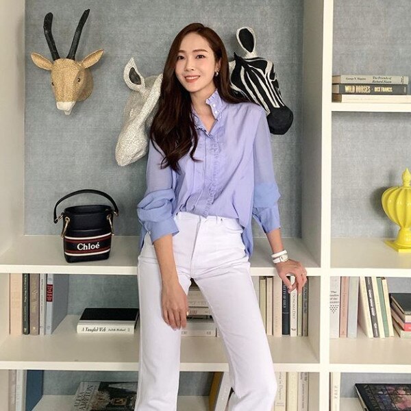 korean business woman outfit