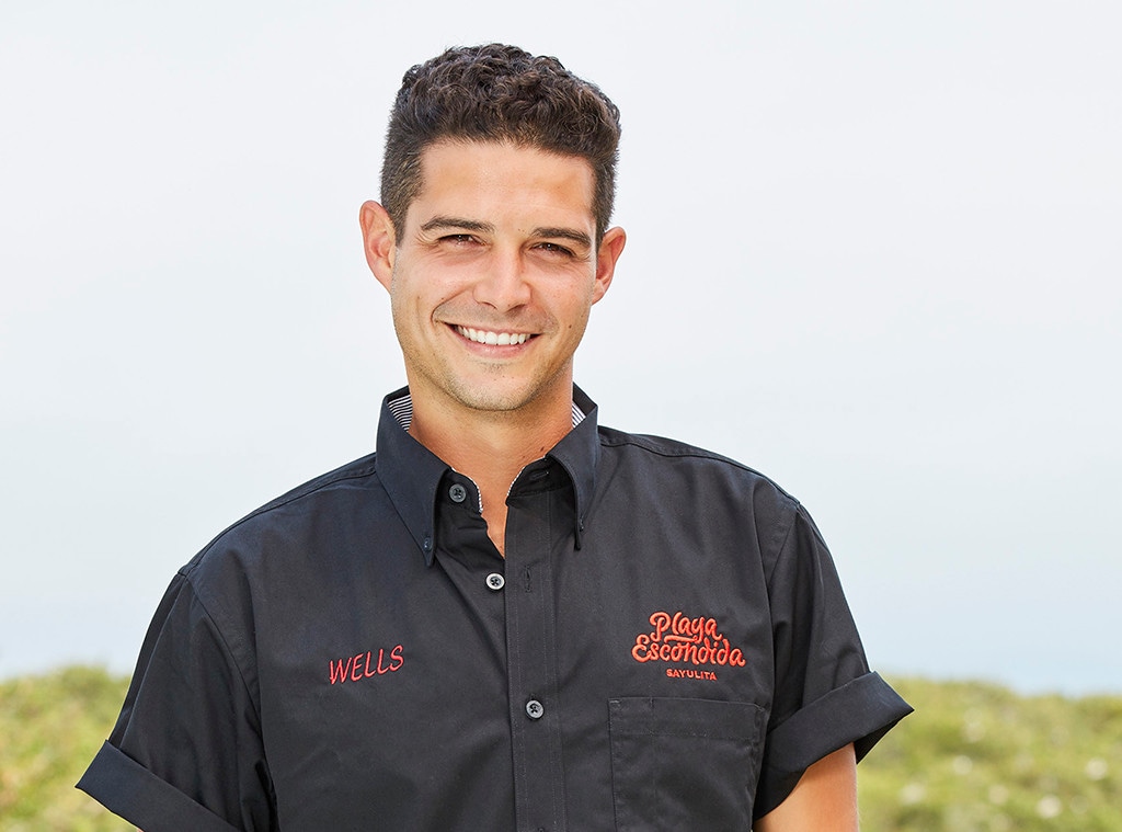 Bachelor in Paradise, Wells Adams