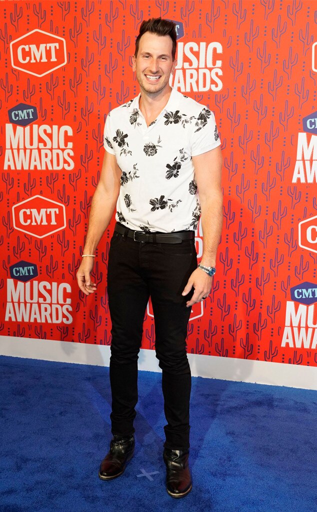 Russell Dickerson from CMT Music Awards 2019 Red Carpet Fashion E! News
