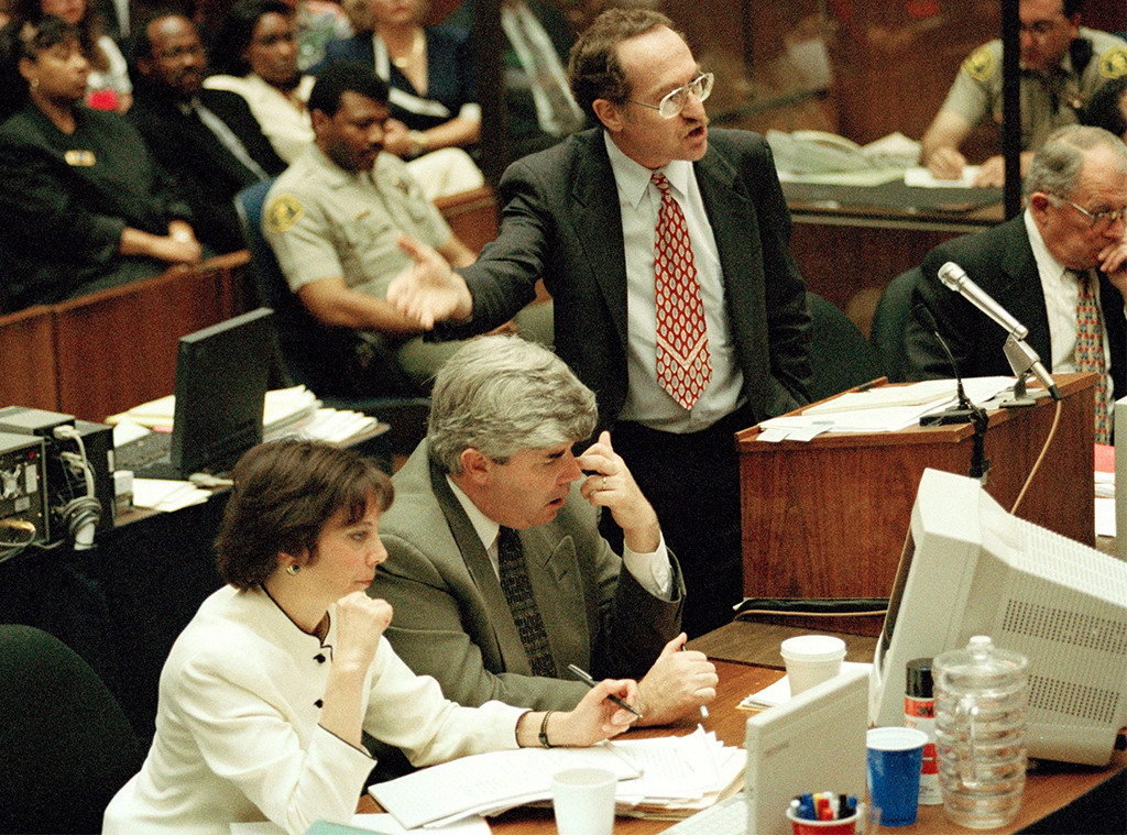 Photos From 25 Bizarre Facts About The O J Simpson Murder Trial E Online