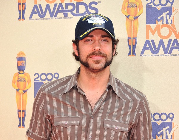 Hallmark remember sunday zachary levi alexis bledel fame hall abc tv movie movies gus cast starring marvelous maisel Zachary Levi from The 2009 MTV Movie Awards Red Carpet Proves That