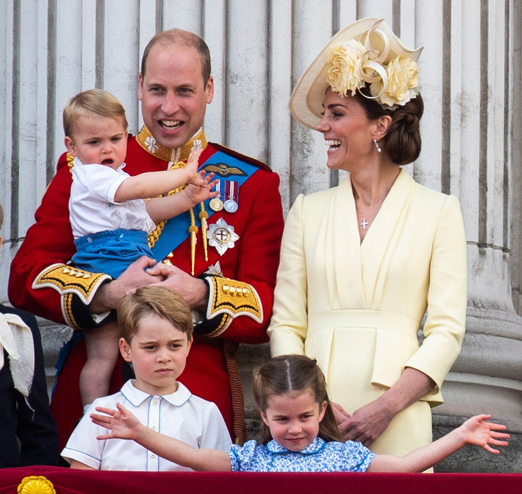 Kate Middleton Reveals One of Prince Louis&#39; First Words | E! News
