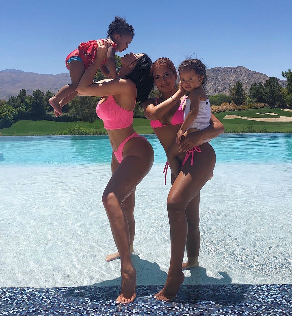 Kylie Jenner, Stormi Webster, Yris Palmer, Ayla