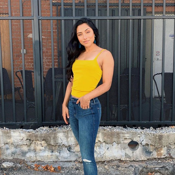 Youtube Star Desi Perkins Is Pregnant With Her First Child E News News 🙇🏽 wearing @maccosmetics new liptensity lipstick in doe. news calvin wright