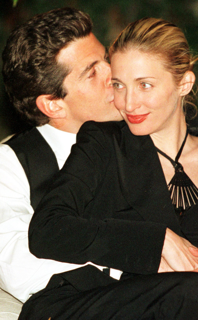 The Complicated Reality Of Jfk Jr And Carolyn Bessette S Relationship E Online