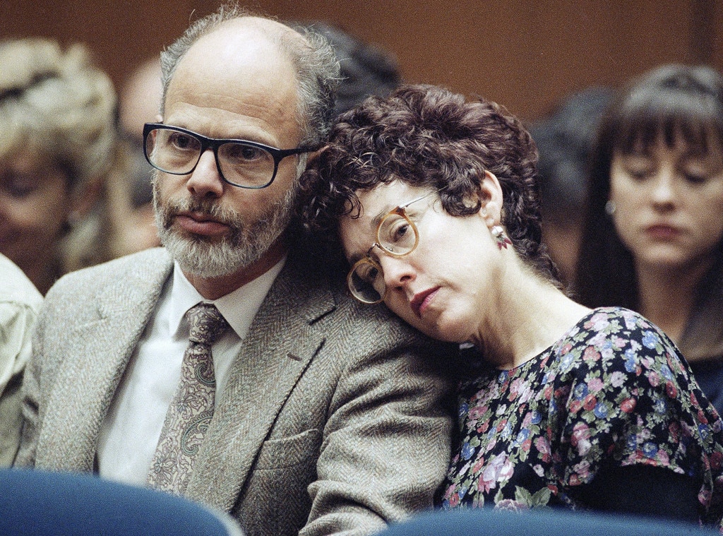 A ainda aterrorizante história do assassinato de Rebecca Schaeffer