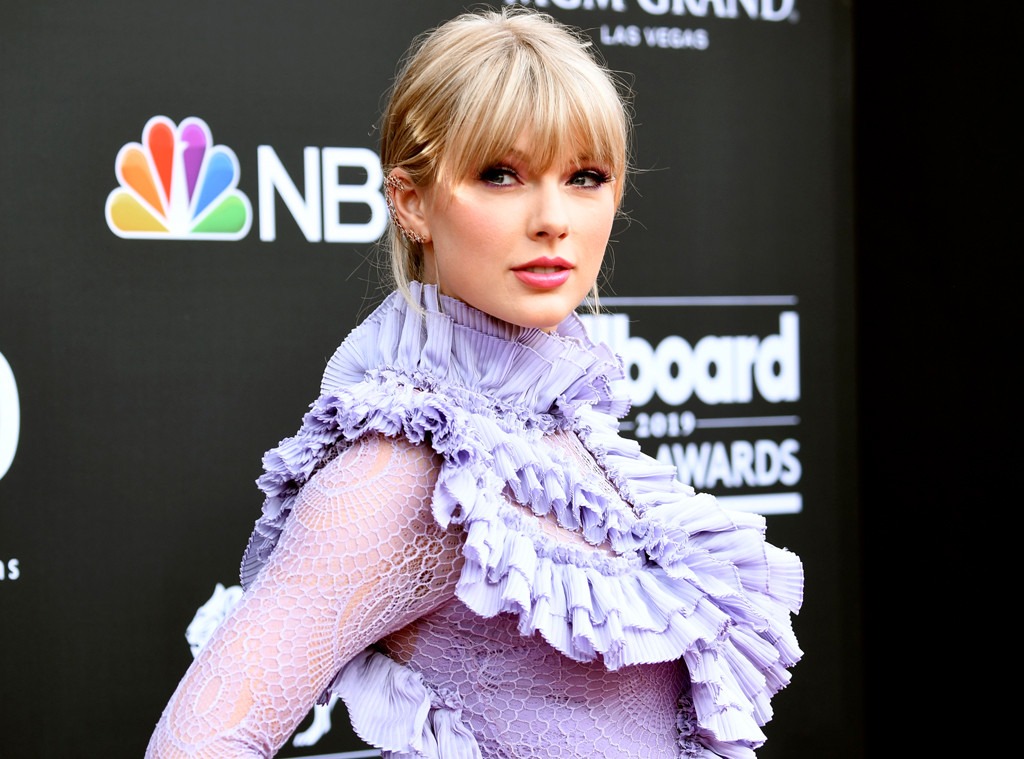 Revisit 10 Of Taylor Swifts Record Breaking Moments Ahead