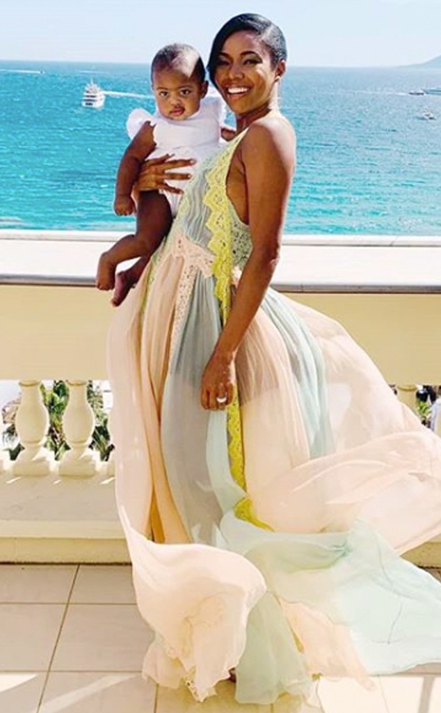 Gabrielle Union Dresses Daughter In Bring It On Outfit E Online