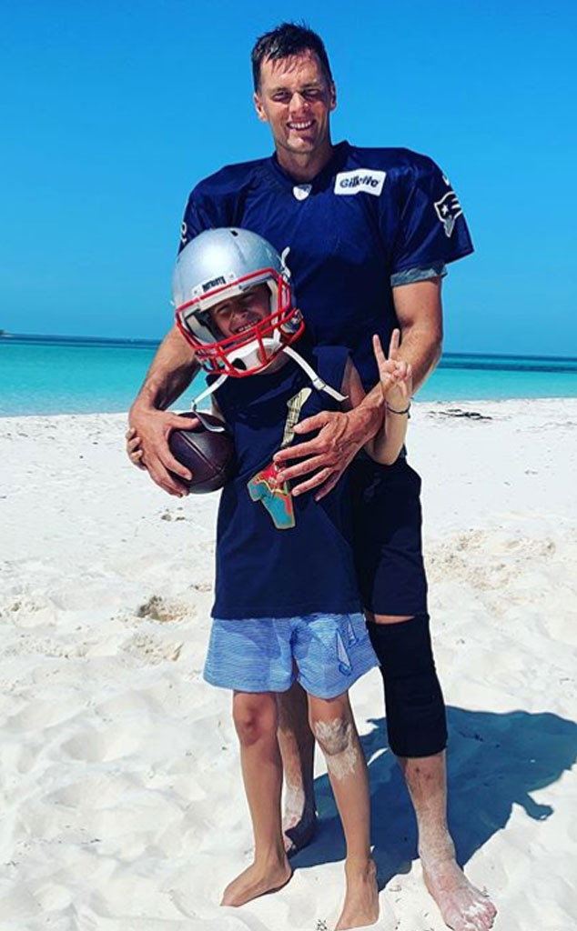 Tom Brady Enjoys Beach Vacation with All Three of His Kids: Photos