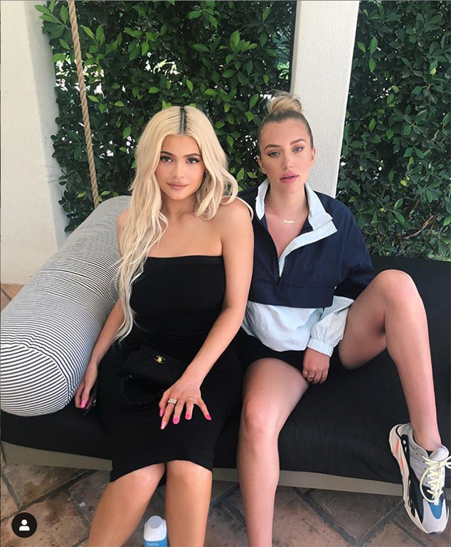 Kylie Jenner and Stassie Karanikolaou Twin in SKIMS Waist Trainers