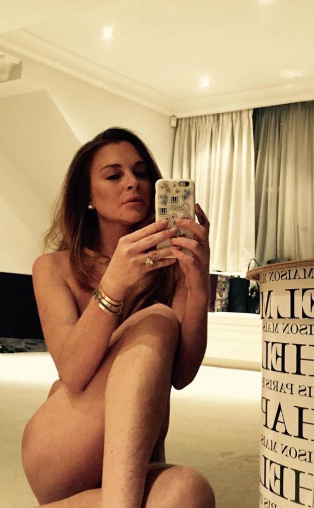 Lindsay Lohan Naked Pictures Lindsay Lohan Celebrates Her 33rd Birthday With a Naked Selfie - E! Online