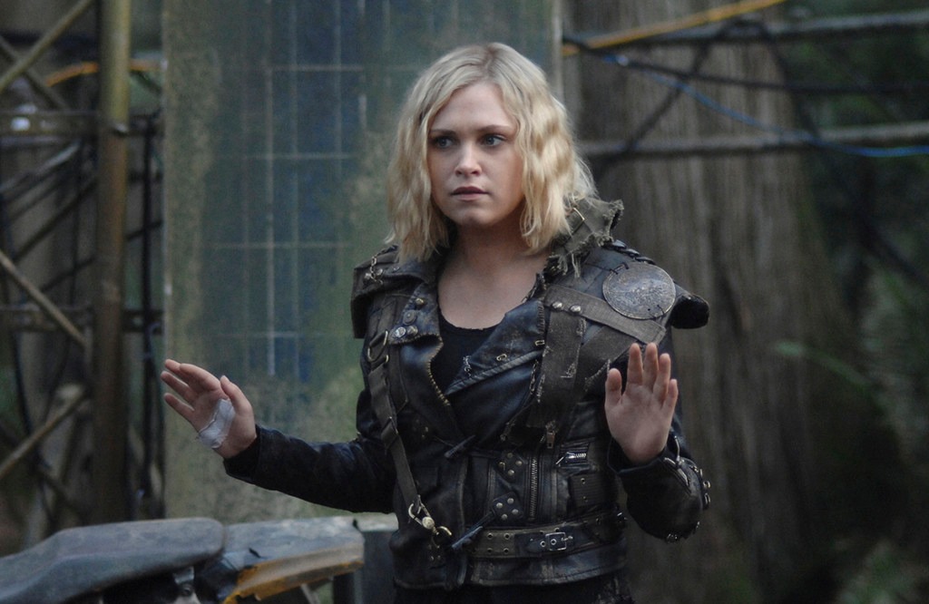 Clarke the 100 dead