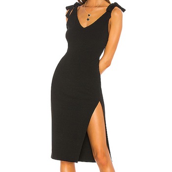 E-comm: Shaycation x Revolve - Telle Dress 