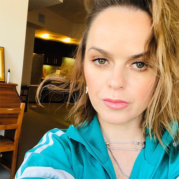 Oitnb S Taryn Manning Says She Was Epically Hacked After