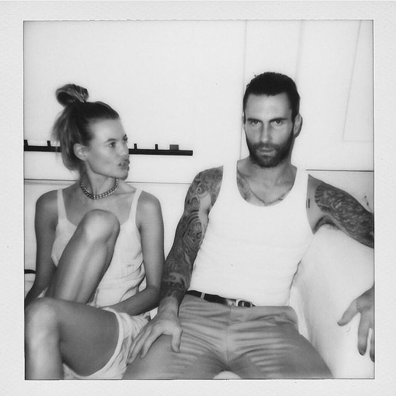 Fotos De As Fotos Mais Fofas De Behati Prinsloo Adam Levine E Online Brasil Fotos De As Fotos Mais Fofas De Behati Prinsloo Adam Levine E Online Brasil