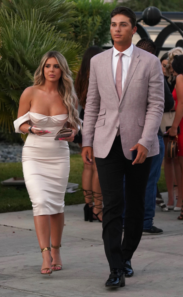 Brielle Biermann Steps Out With Justin Hooper: All the Details