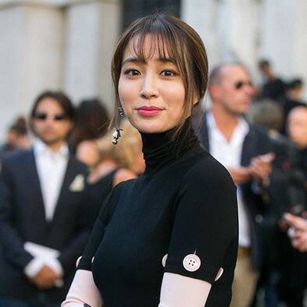 These Gorgeous Korean Celebrities Definitely Don't Look Their Age | E! News