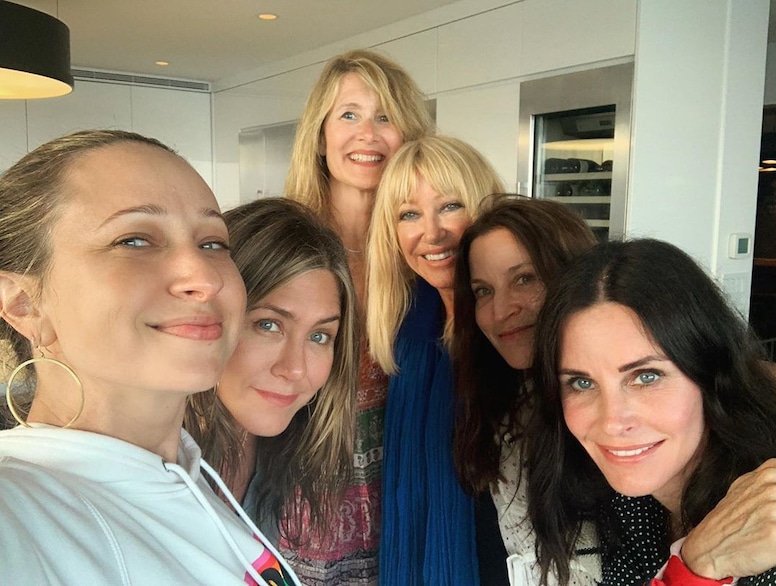 Jennifer Aniston, Courteney Cox, Laura Dern, Suzanne Somers
