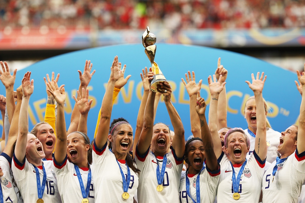 Celebs Cheer Team Usa S 19 Women S World Cup Victory E Online Celebs Cheer Team Usa S 19 Women S World Cup Victory E Online