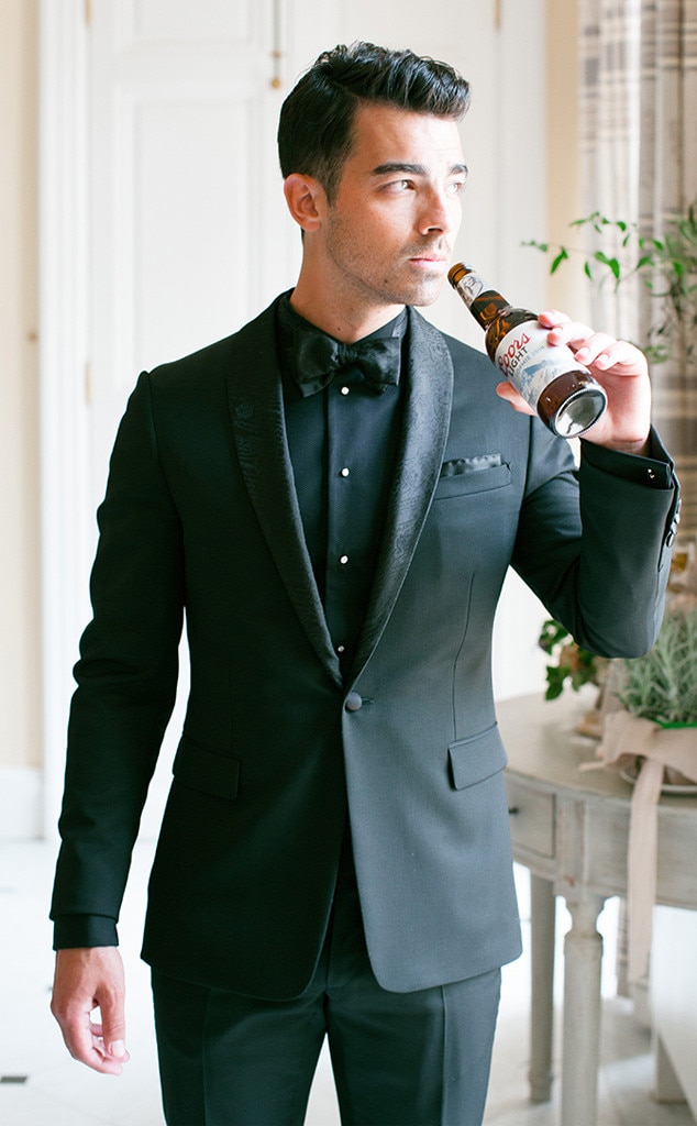 Joe jonas cheap suit