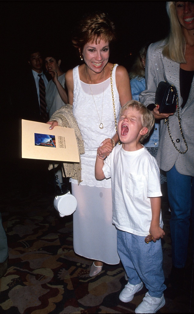 Star Sightings at The Lion King s First Premiere Are So 90s