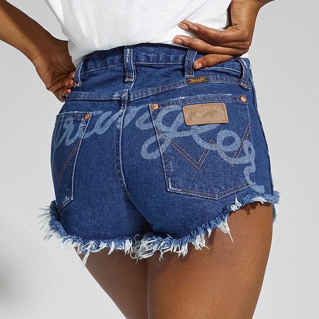 LIL NAS X COLLECTION: WOMEN'S CUT-OFF SHORT, WRANGLER&amp;reg; 