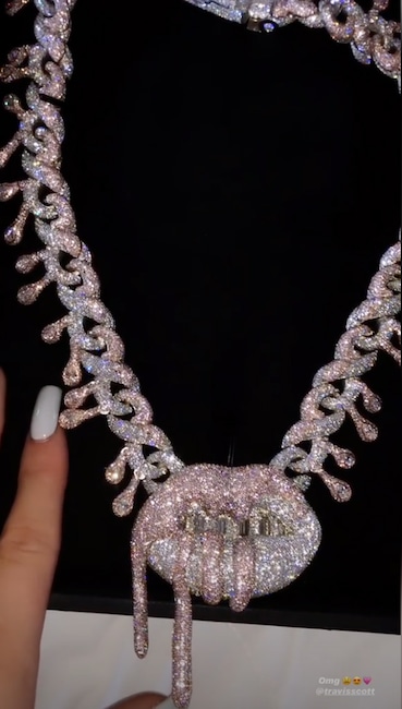Kylie Jenner, 22nd Birthday, Italy, Necklace, Instagram