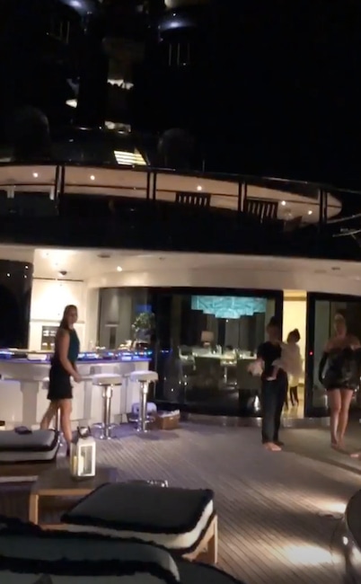 Kylie Jenner, Yacht, 22nd, Birthday, Italy, Instagram