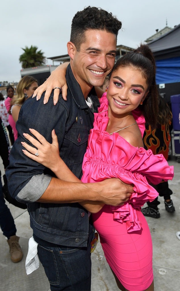 Wells Adams, Sarah Hyland, 2019 Teen Choice Awards