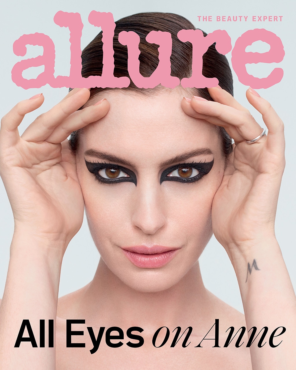 Anne Hathaway, Allure