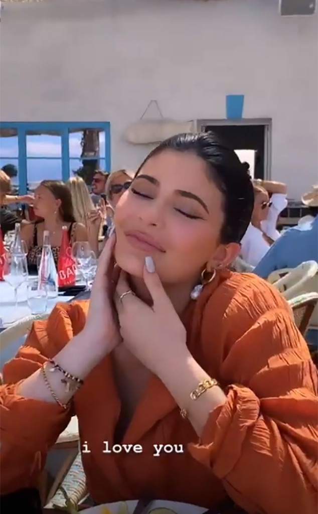 Bestie Time From Kylie Jenners 22nd Birthday Vacation In Europe E News