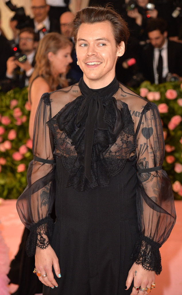 Harry Styles' Personalized Compliments Are Just Want Fans ...