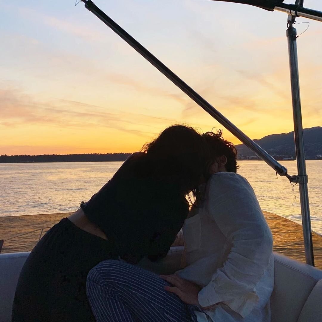 Sunset Kisses From Camila Mendes And Charles Melton Romance Rewind E News 6835