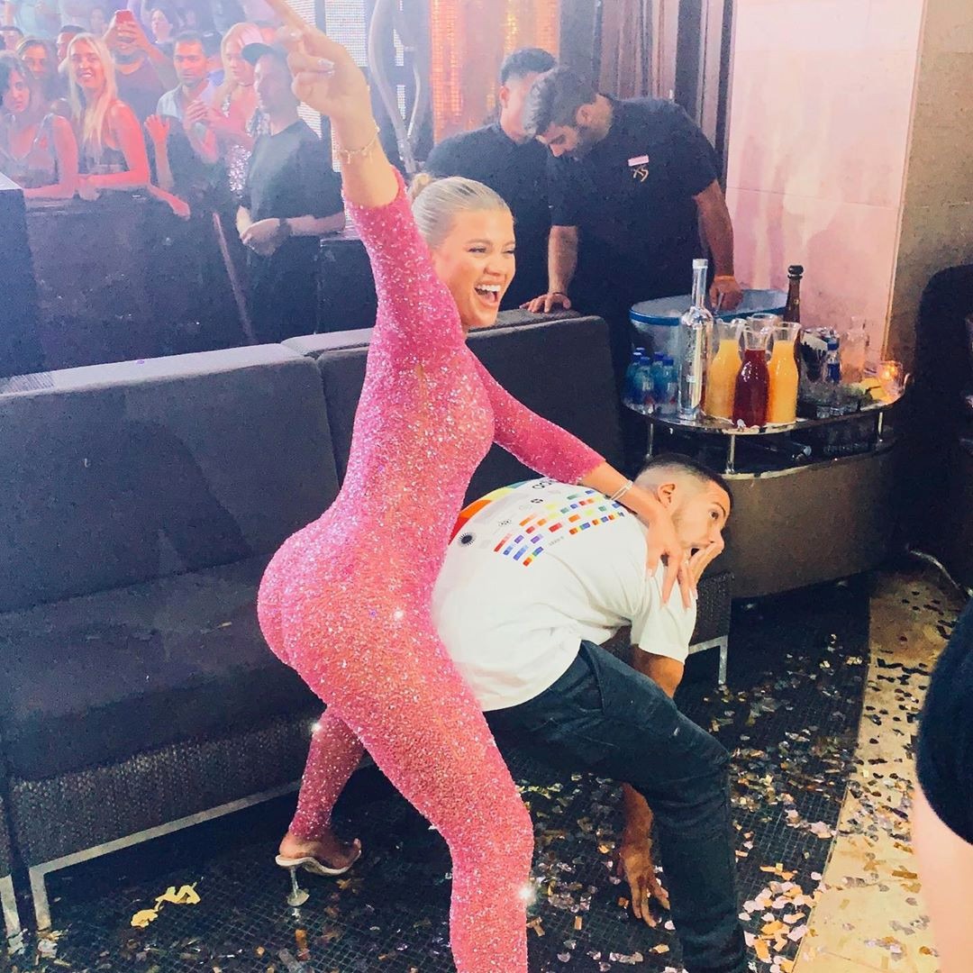 rs_1080x1080-190825140901-1080-sofia-richie-birthday-vinny-guadagnino-cjh-instagram-082419.jpg