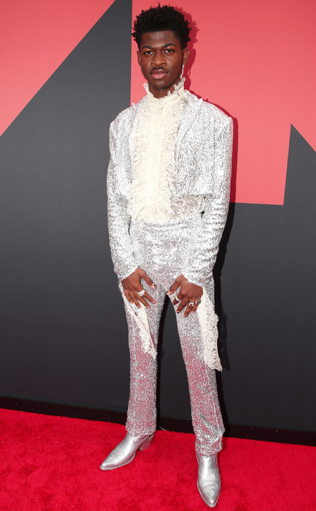 Photos from Best Dressed Celebrities at the 2019 MTV VMAs