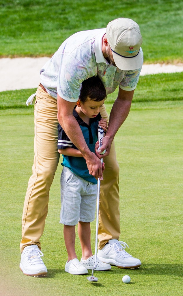 Justin Timberlake S Golf Lessons For Son Silas Are Un Fore