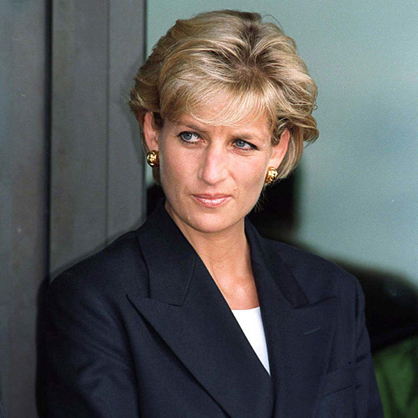 Photos From Princess Dianas 1995 Bbc Interview Bombshells E Online
