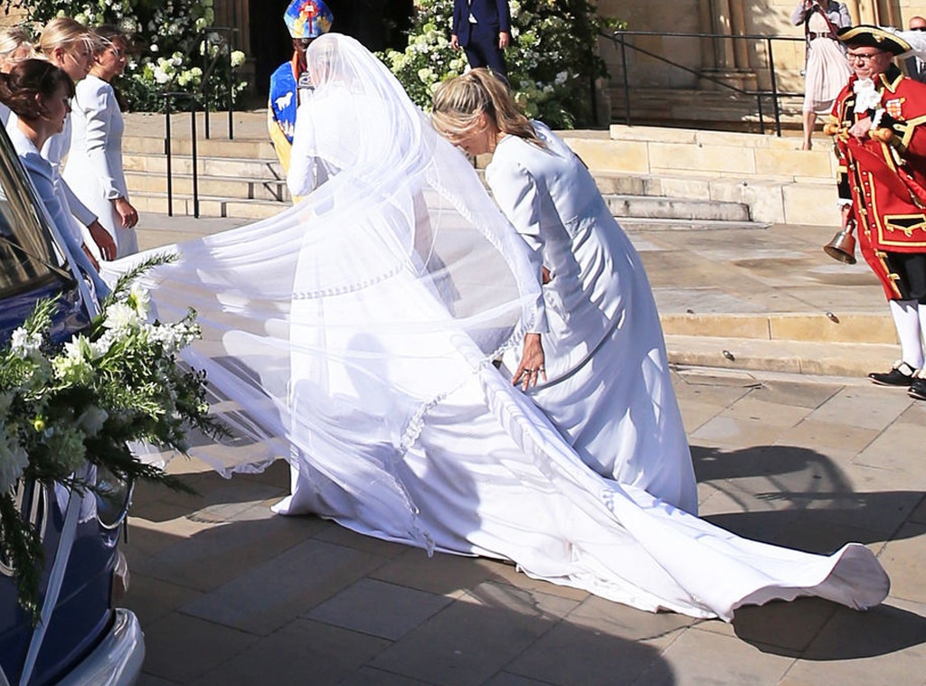 Ellie Goulding's Wedding Dress Took More Than 640 Hours to Make: All ...