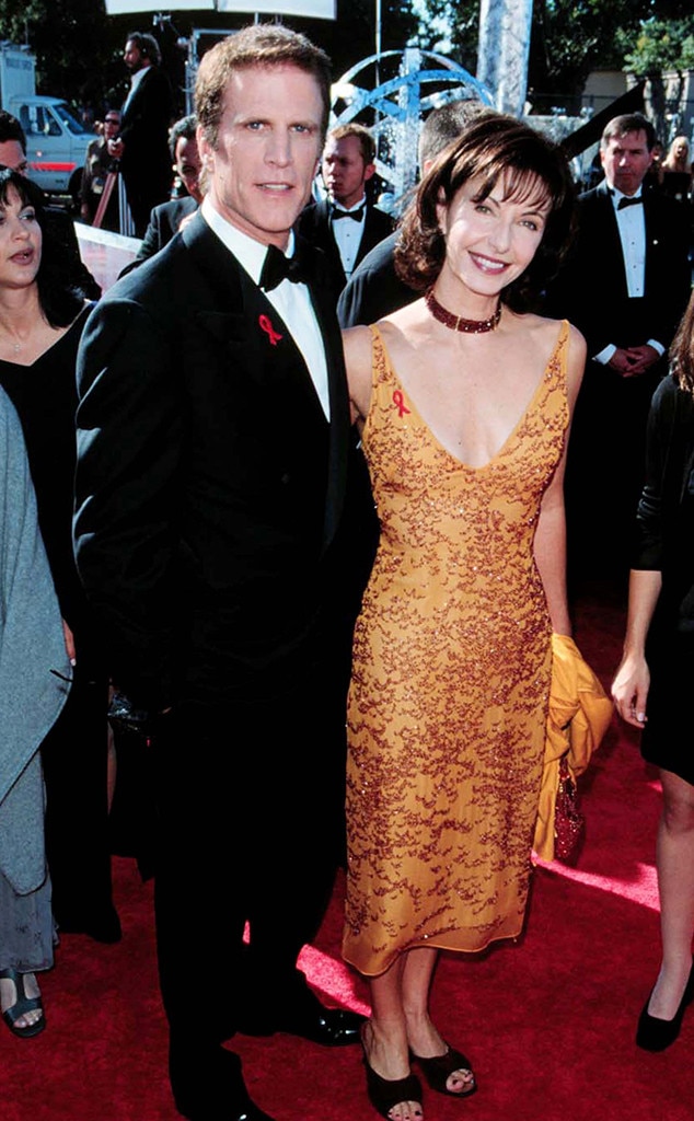 Ted Danson & Mary Steenburgen From Flashback: Relive The 1999 Emmys | E ...